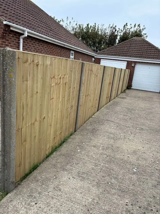 Driveway fencing