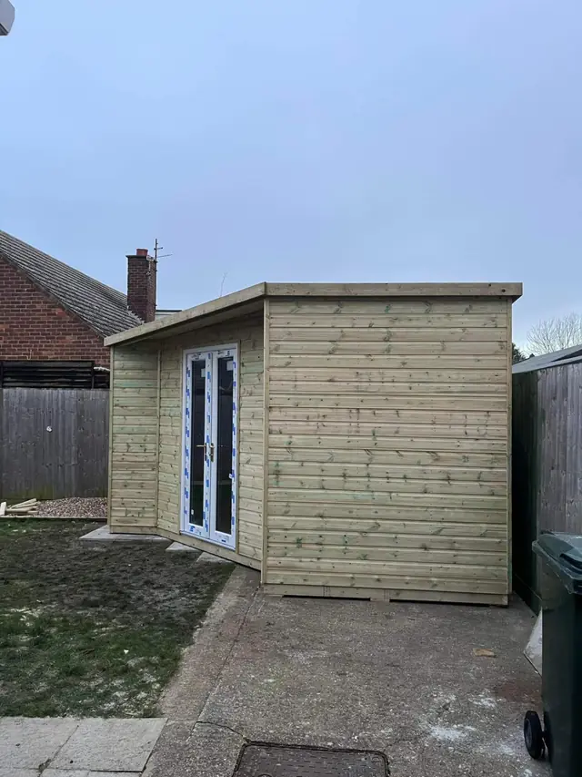 Garden room with French doors